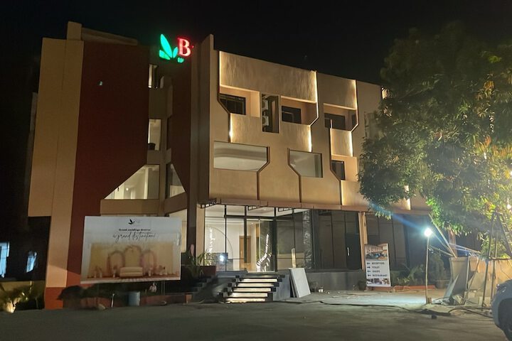 Hotel 16 of 18
