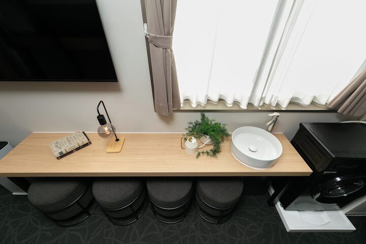 Room 63 of 144