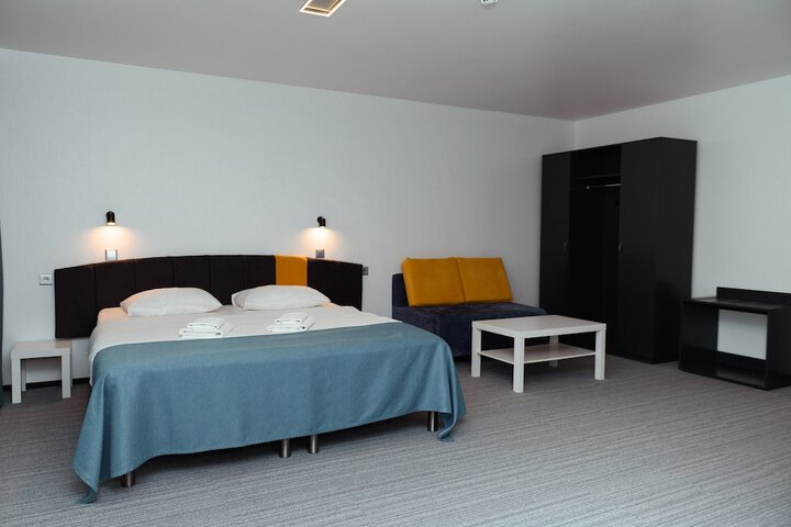 Room 56 of 82