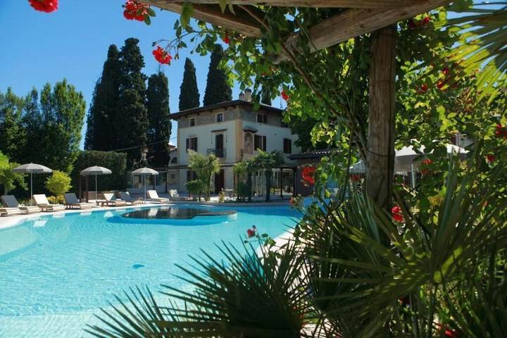 La Boheme Chambres in Lazise
