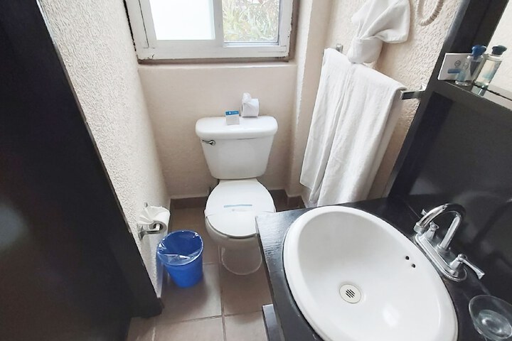 Room 21 of 41