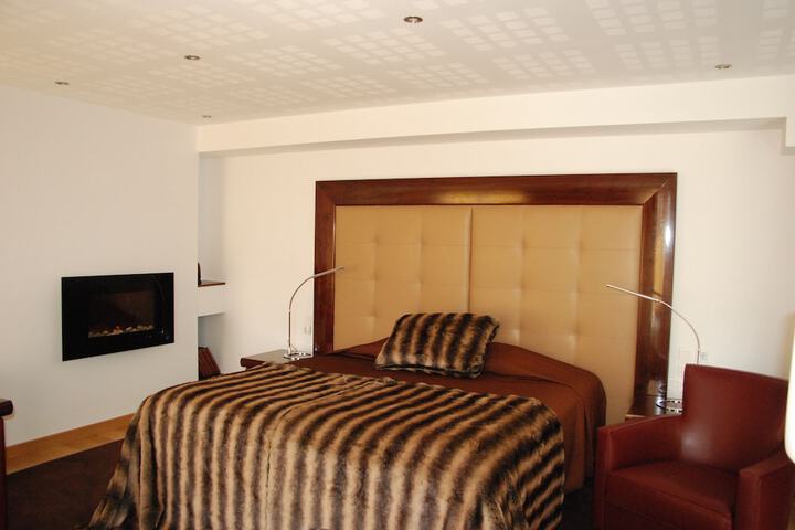 Room 10 of 67