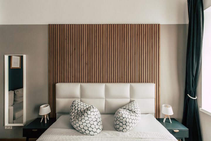 Room 44 of 289