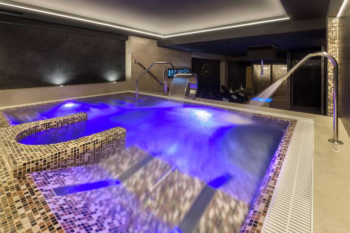 Spa 41 of 53