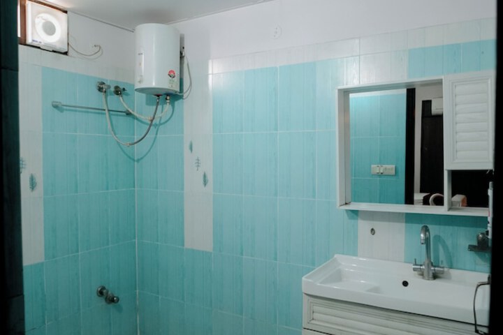 Room 14 of 43