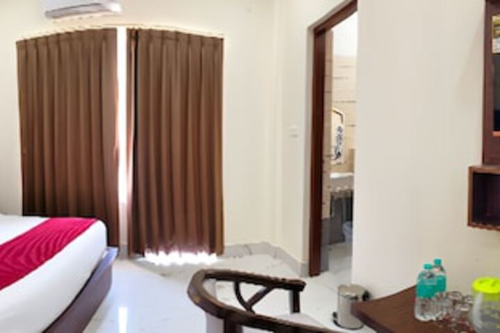 Room 16 of 57