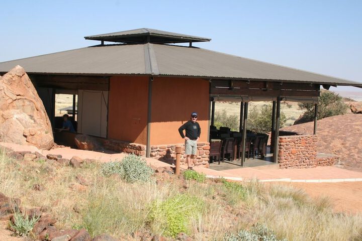 Hotel Entry