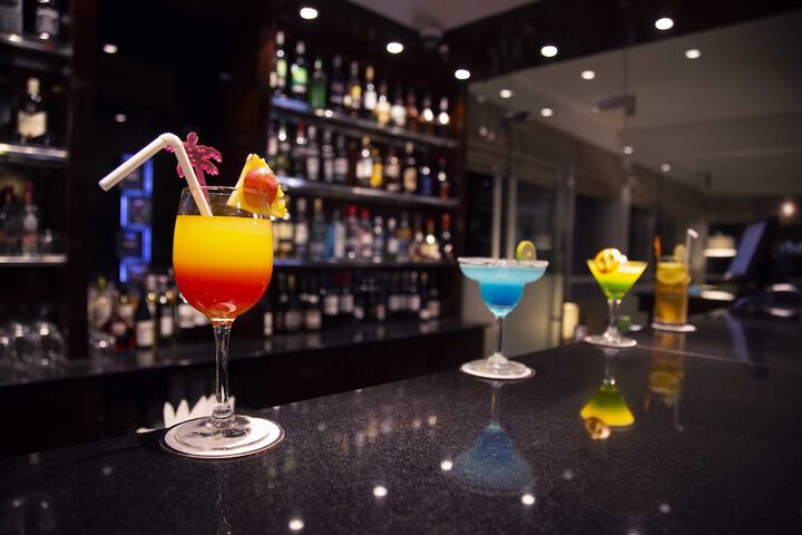 Lounge 184 of 210