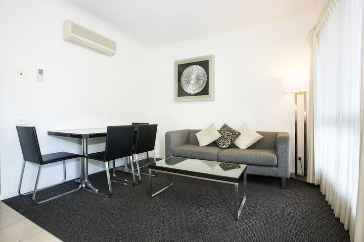 Room 31 of 63