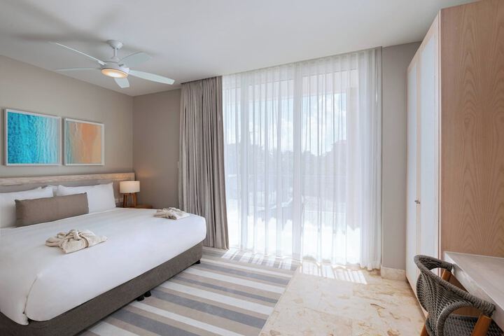 Room 21 of 114