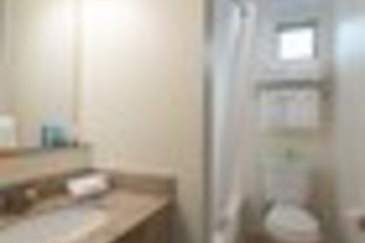 Room 275 of 549