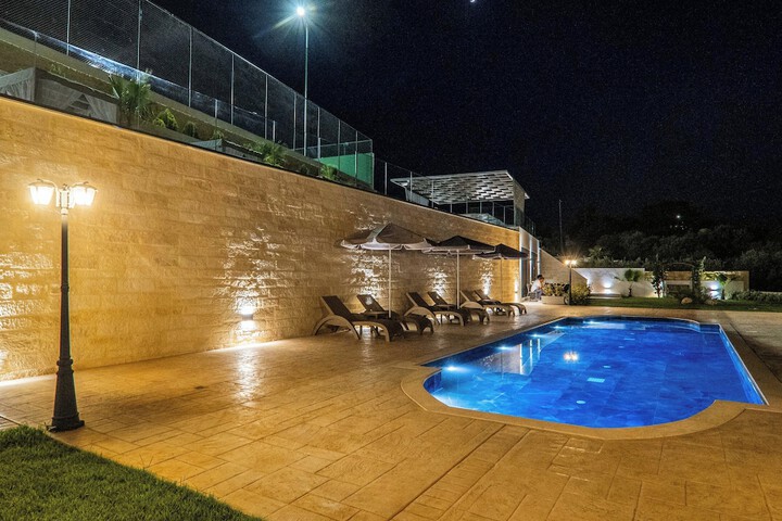Terrace/Patio 14 of 27