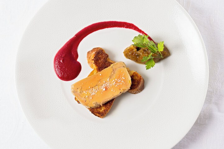 Dining 82 of 97