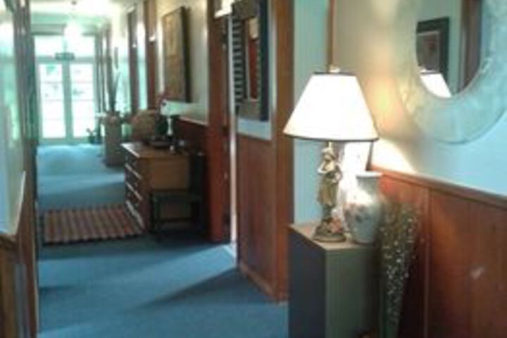Ballroom/Hall 51 of 73