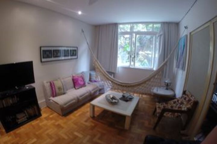 Room 48 of 51