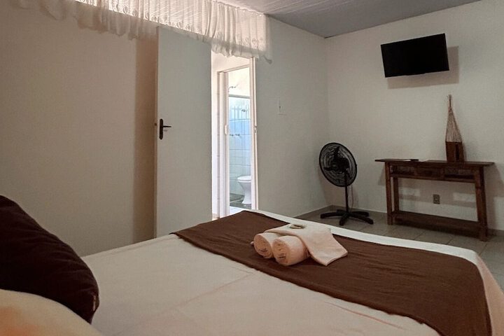 Room 6 of 40