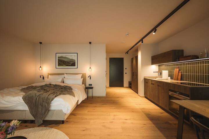 Room 9 of 67
