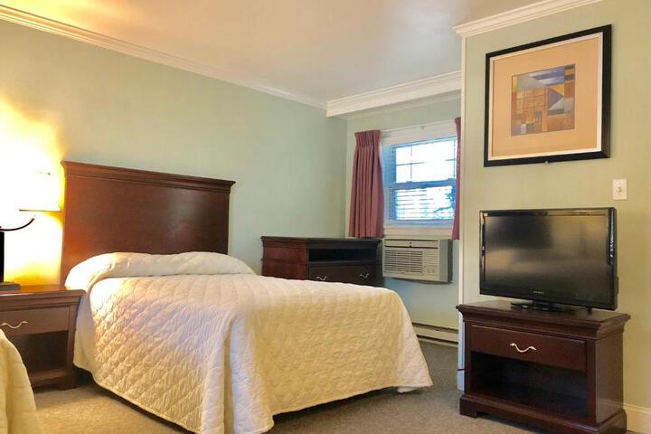 Basic 2 Double Beds (7 of 10)