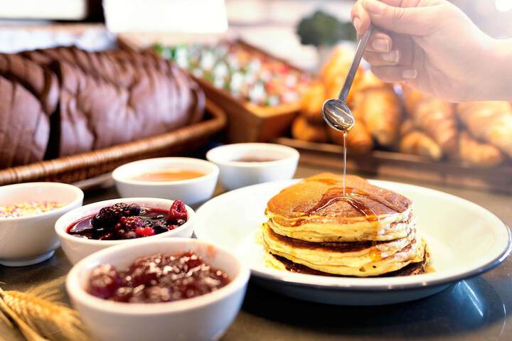 Breakfast/Coffee Service 36 of 64