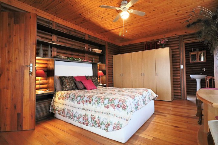 Room 8 of 21