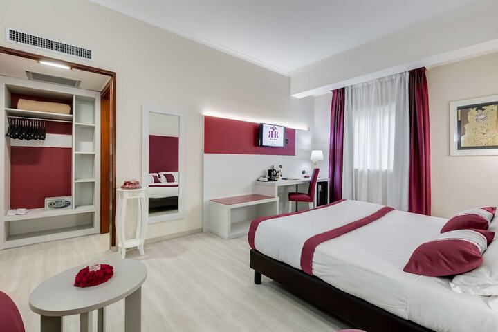 Room 19 of 70