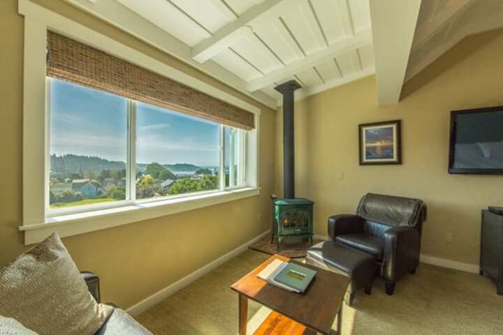 Room 2 of 15