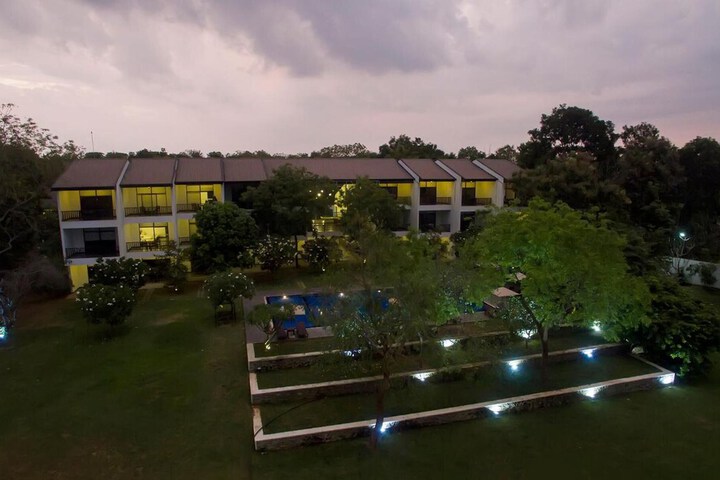 Hotel 53 of 57