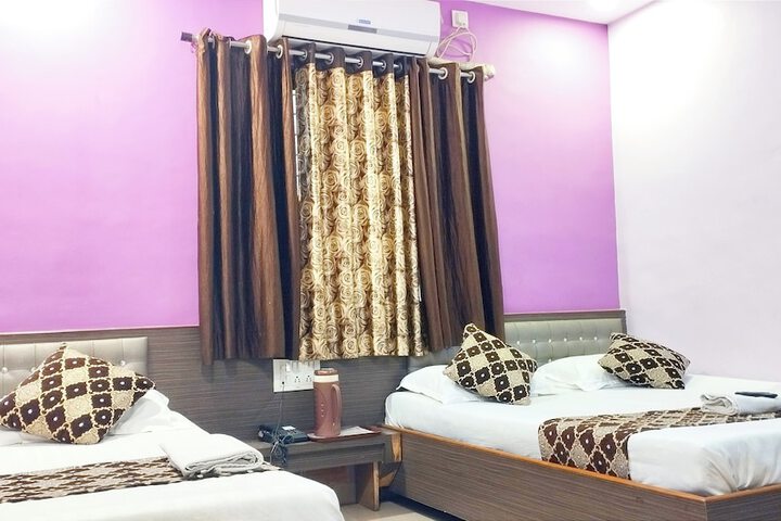 Room 17 of 31