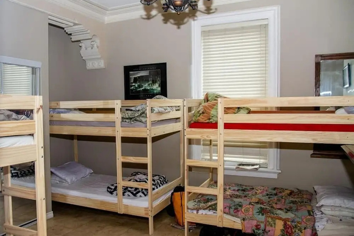 Room 2 of 15