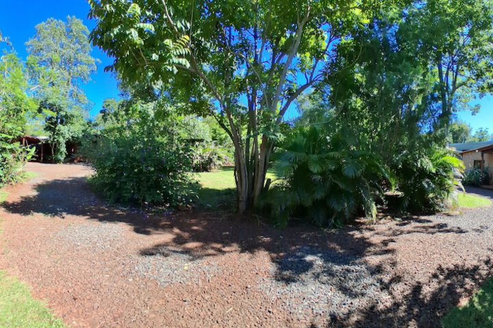 Property Grounds 42 of 60