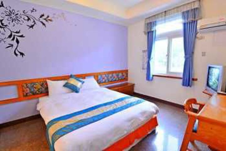 Room 17 of 21