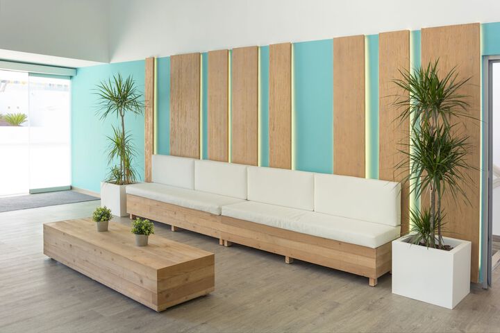 Guest Lobby