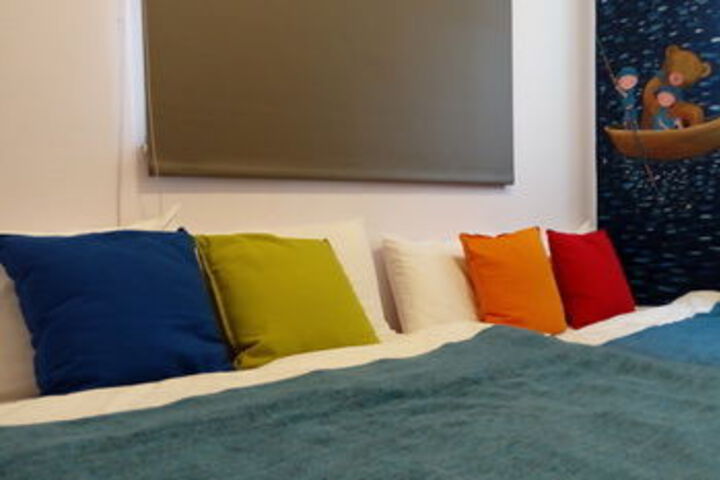 Room 6 of 15