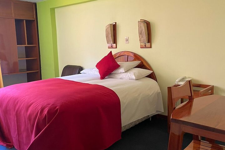 Room 14 of 24