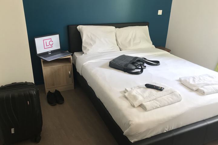Room 9 of 158