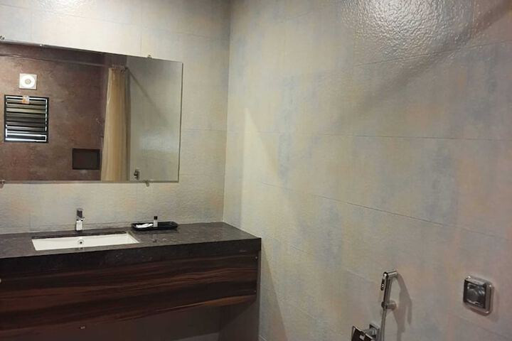 Room 40 of 78