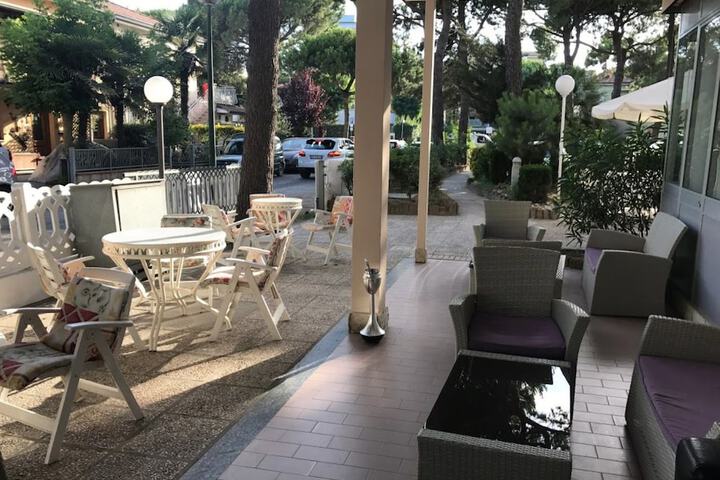 Terrace/Patio 15 of 18