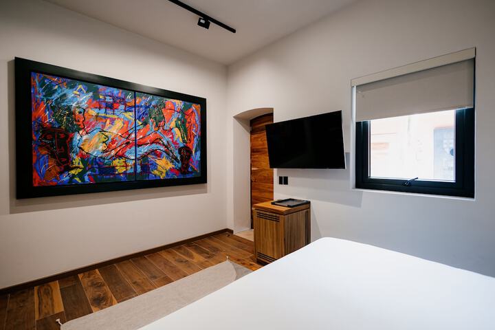 Room 11 of 78