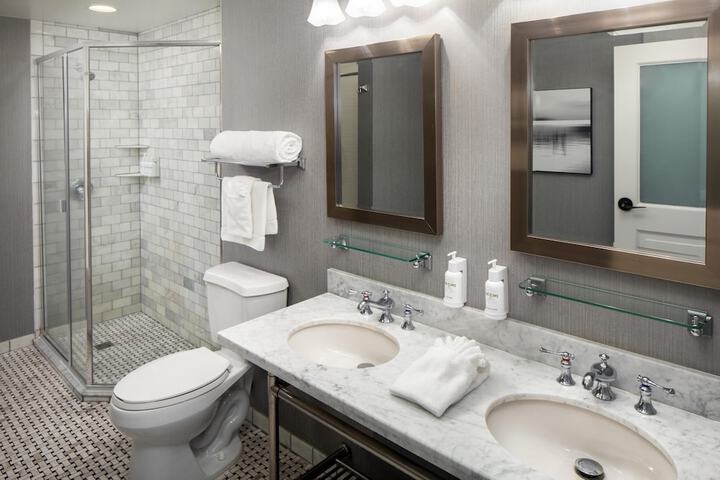 Clean Restrooms