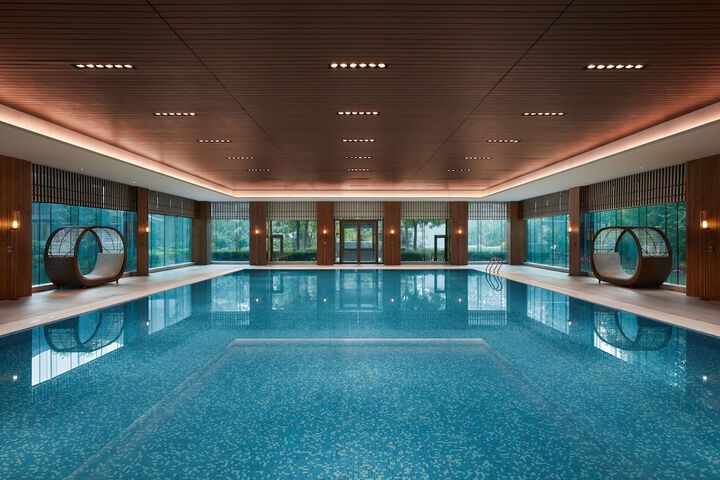 Pool 62 of 118