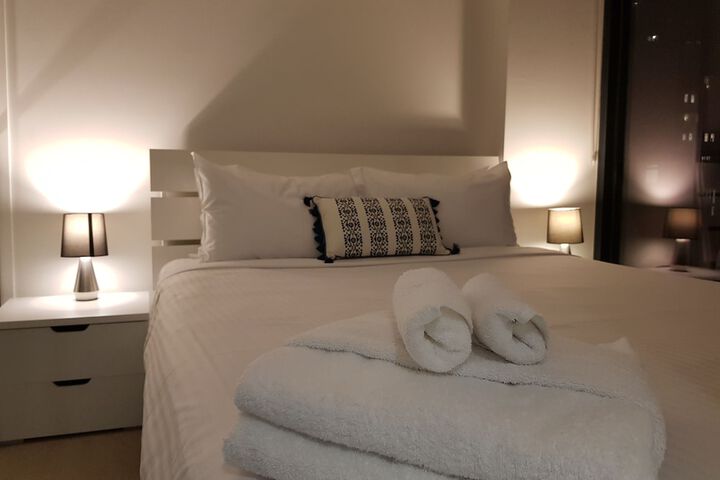 Room 9 of 23
