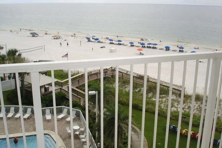 Beach 13 of 17