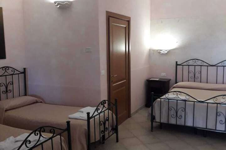 Room 15 of 47