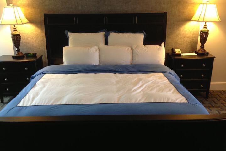Room 5 of 22