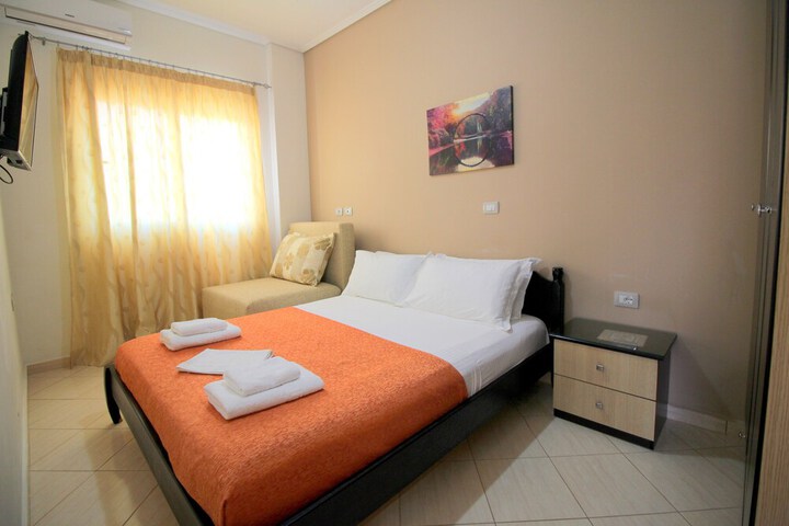 Room 34 of 58