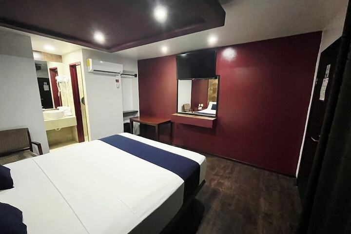 Room 31 of 64