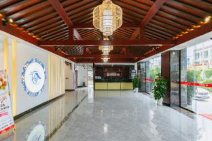 Lijin Hotel