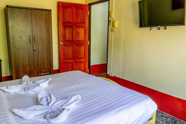 Room 14 of 72