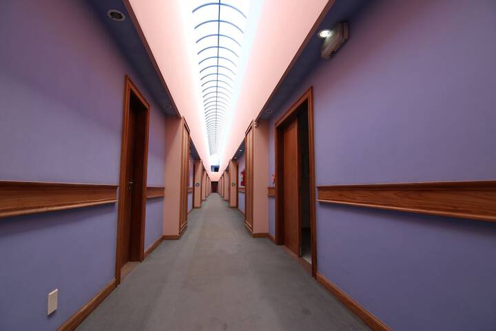 Ballroom/Hall 49 of 64