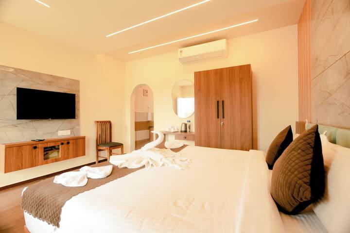 Room 9 of 25
